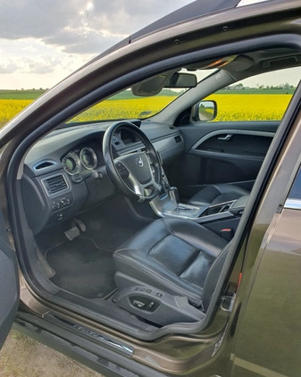 Volvo XC 70 cena 59900 przebieg: 240800, rok produkcji 2012 z Kłecko małe 326